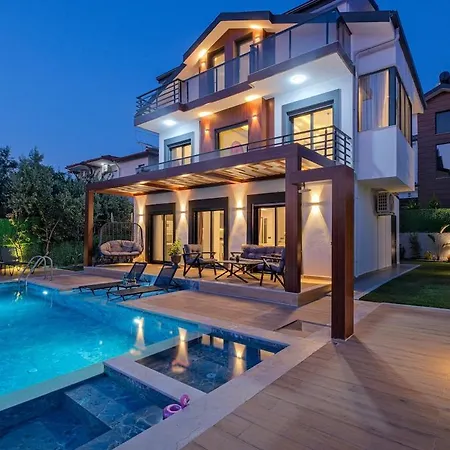 Casa Lykia - With Pool & Sea Nearby 페티예