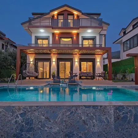 Vilă Casa Lykia - With Pool & Sea Nearby *