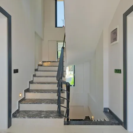 Villa Casa Lykia - With Pool & Sea Nearby *