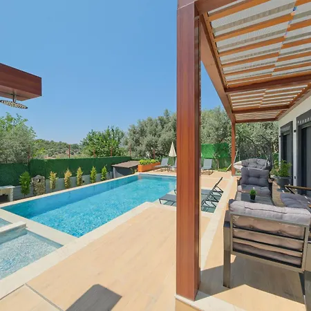 빌라 Casa Lykia - With Pool & Sea Nearby