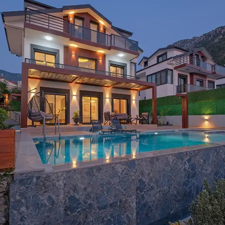 Casa Lykia - With Pool & Sea Nearby 빌라 페티예