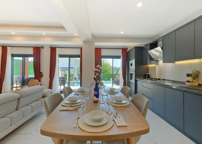 Casa Lykia - With Pool & Sea Nearby Vilă *